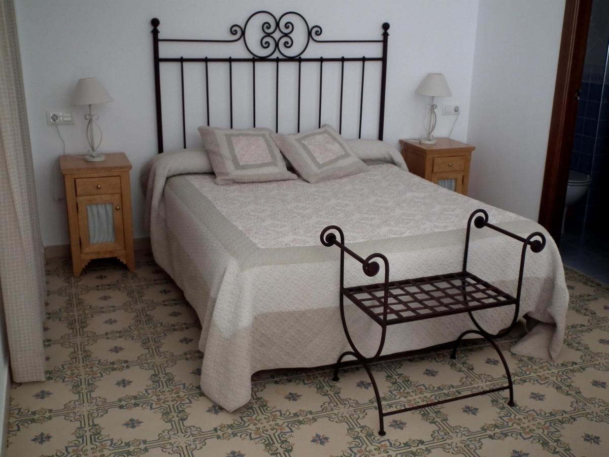 Apartamentos La Venta Del Charco Cardeña Zewnętrze zdjęcie
